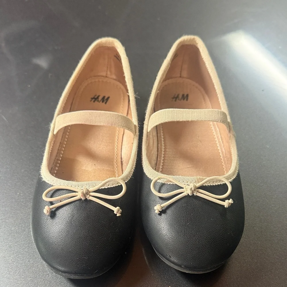 H&M Black Ballet Flats with Cream Trim and Bow